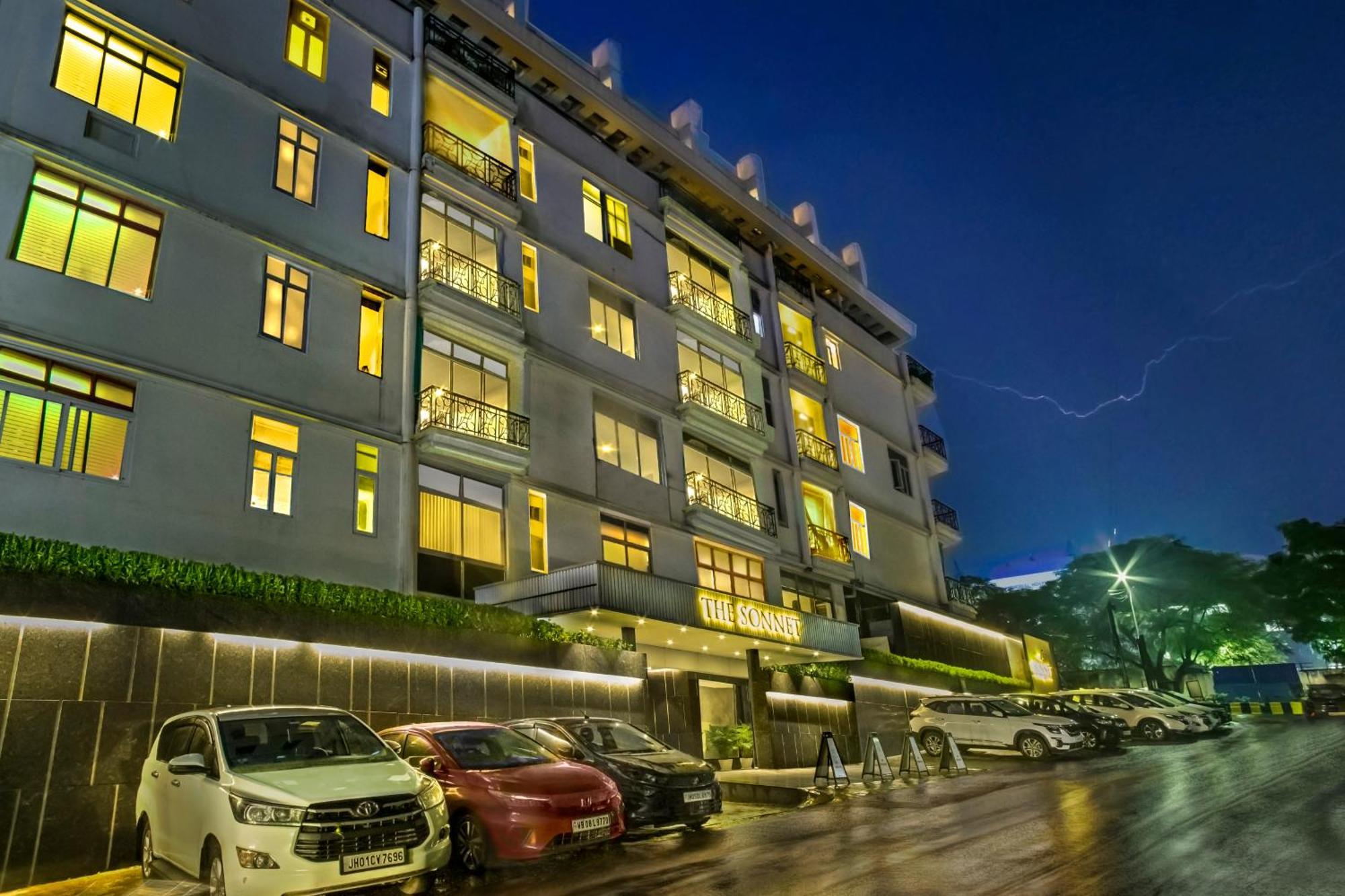 The Sonnet Jamshedpur Hotel Exterior photo